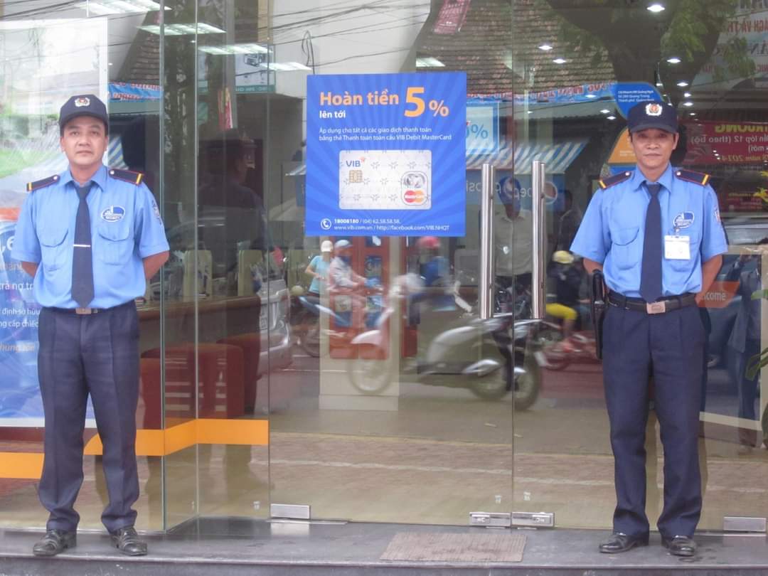 dịch vụ bảo vệ tòa nhà trung tâm thương mại